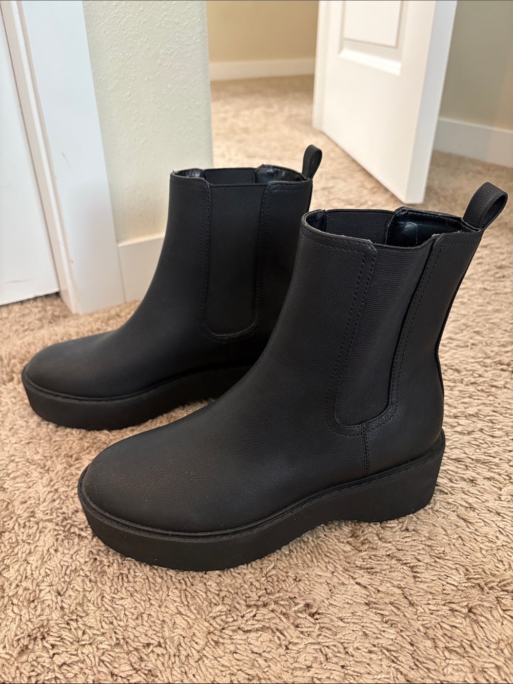 Chelsea boots